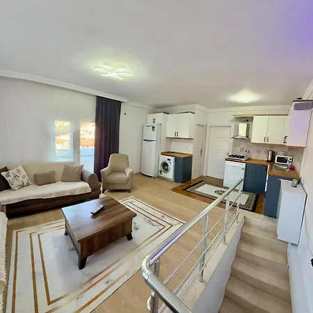 Izmir Carsi Apartament *